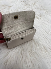 Load image into Gallery viewer, Leather Coin Purse - Cream
